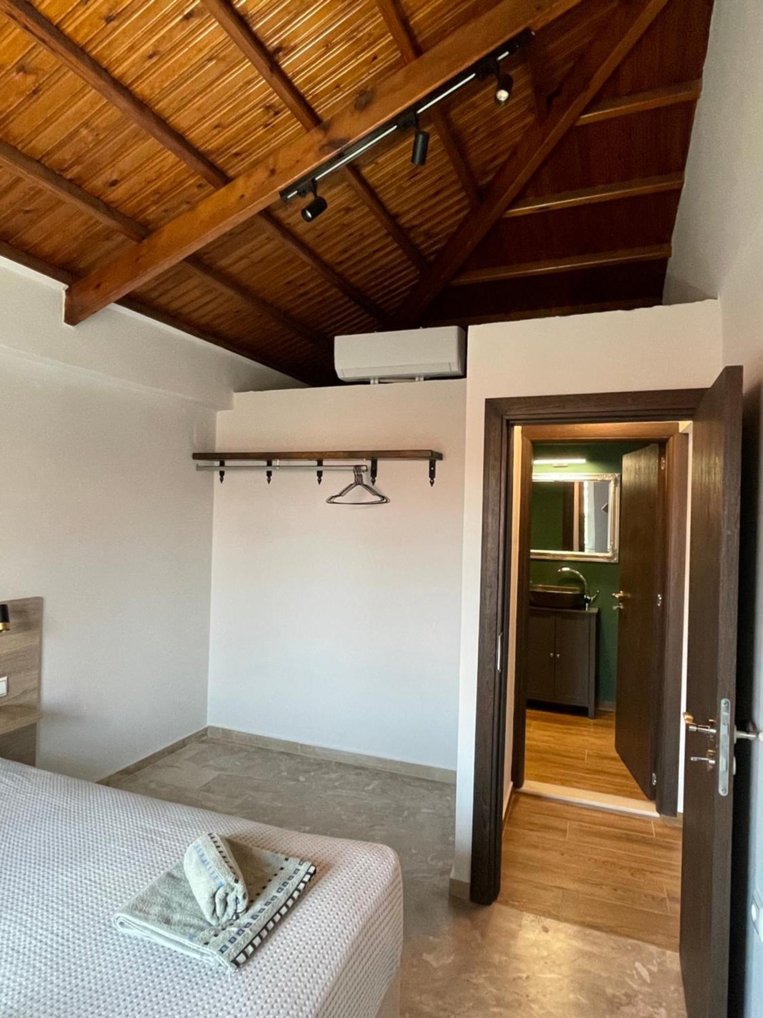 Q Apartments Molyvos Mithimna Buitenkant foto