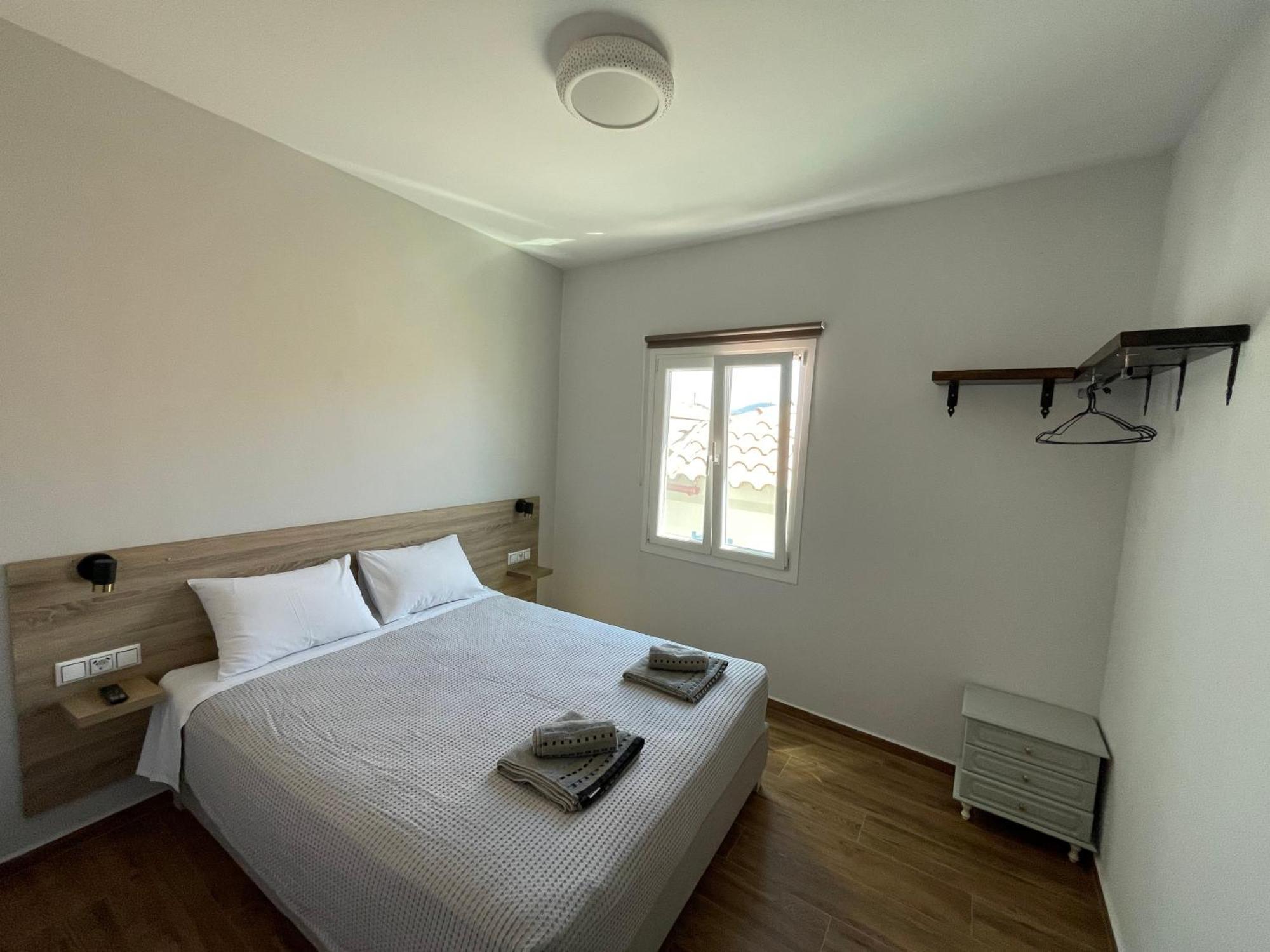 Q Apartments Molyvos Mithimna Buitenkant foto