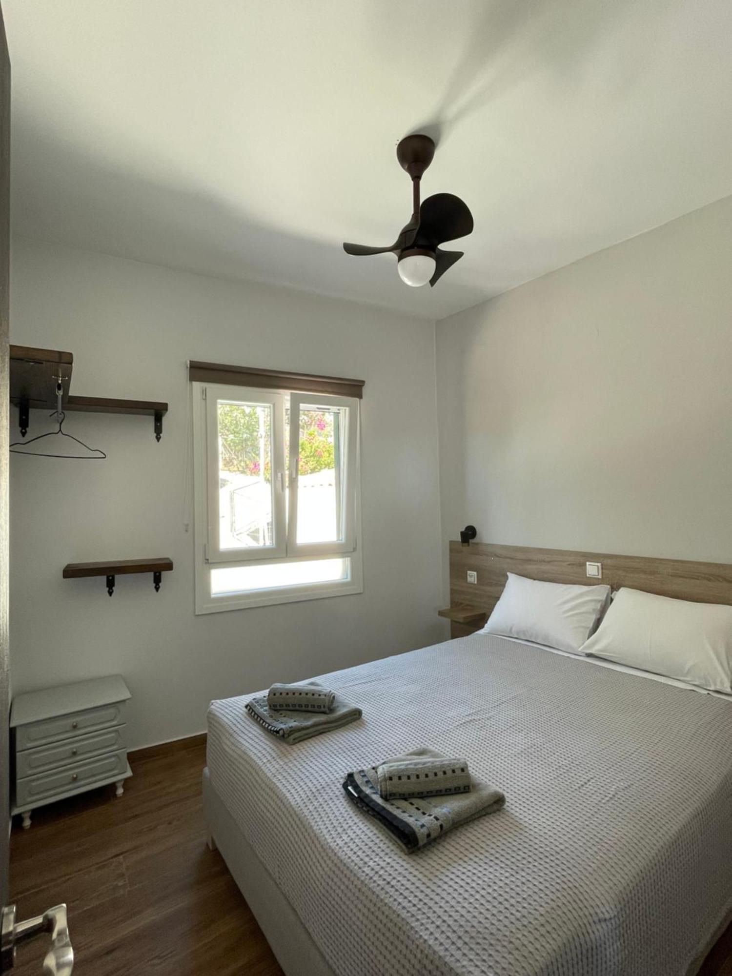 Q Apartments Molyvos Mithimna Buitenkant foto